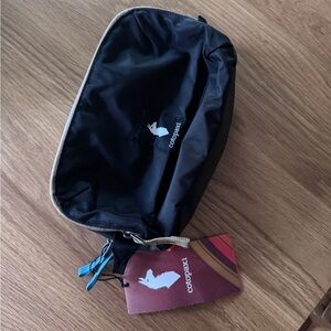 Cotopaxi Nido accessory bag NWT